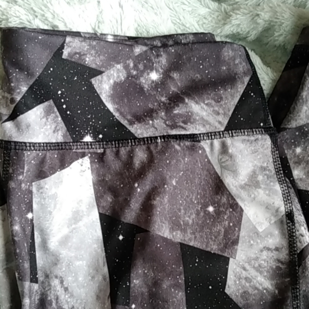 Danskin Now workout leggings size M - Picture 2 of 5